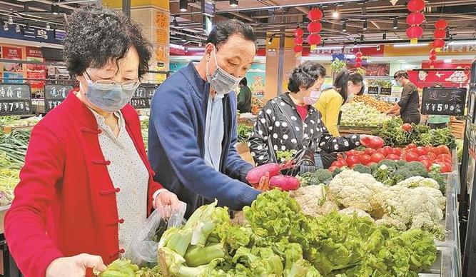 戴口罩、测体温……深圳市民自觉配合防疫