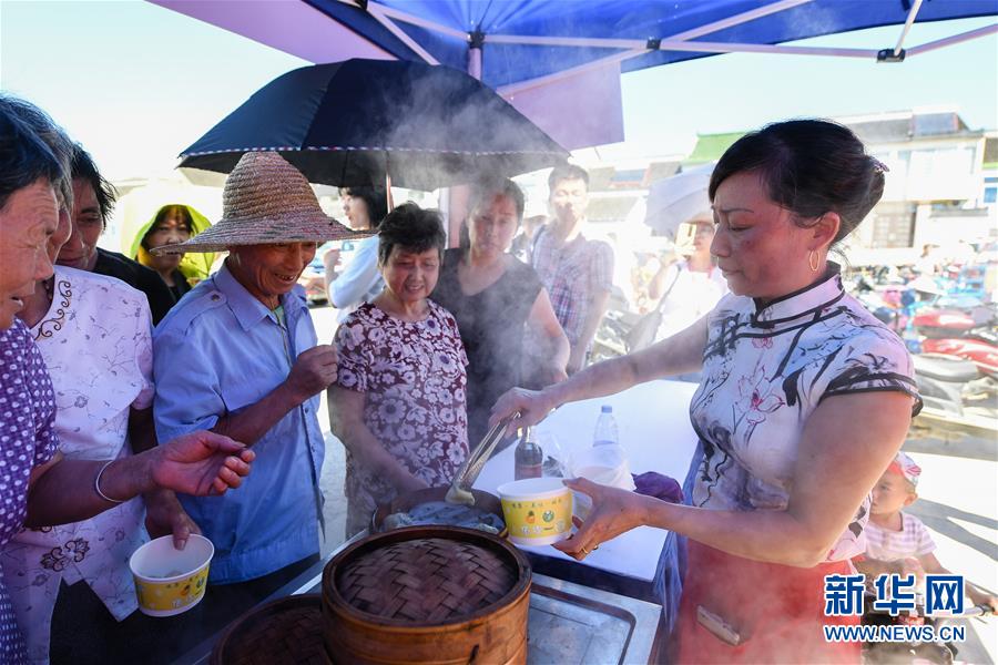 （社会）（6）太湖渔民喜迎开捕节