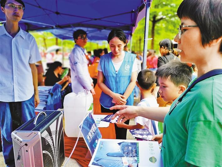 广东合即得公司研发的“水氢发电机”现身深圳